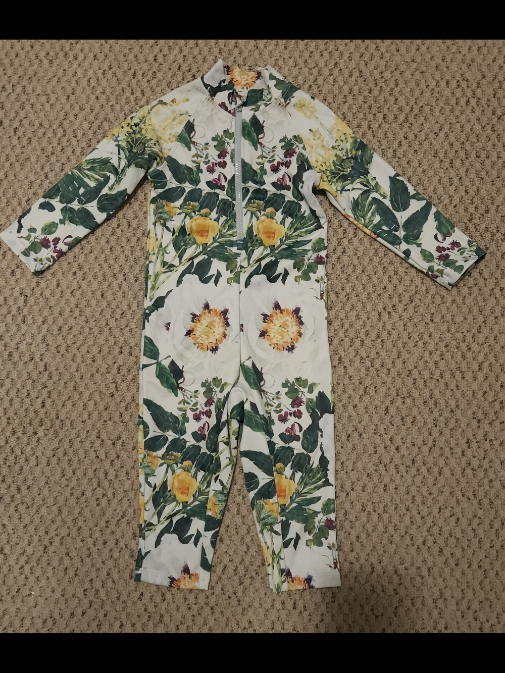 Kortni Jeane Boutique White Floral Long-Sleeve One-Piece Rashguard Swimsuit 9mth